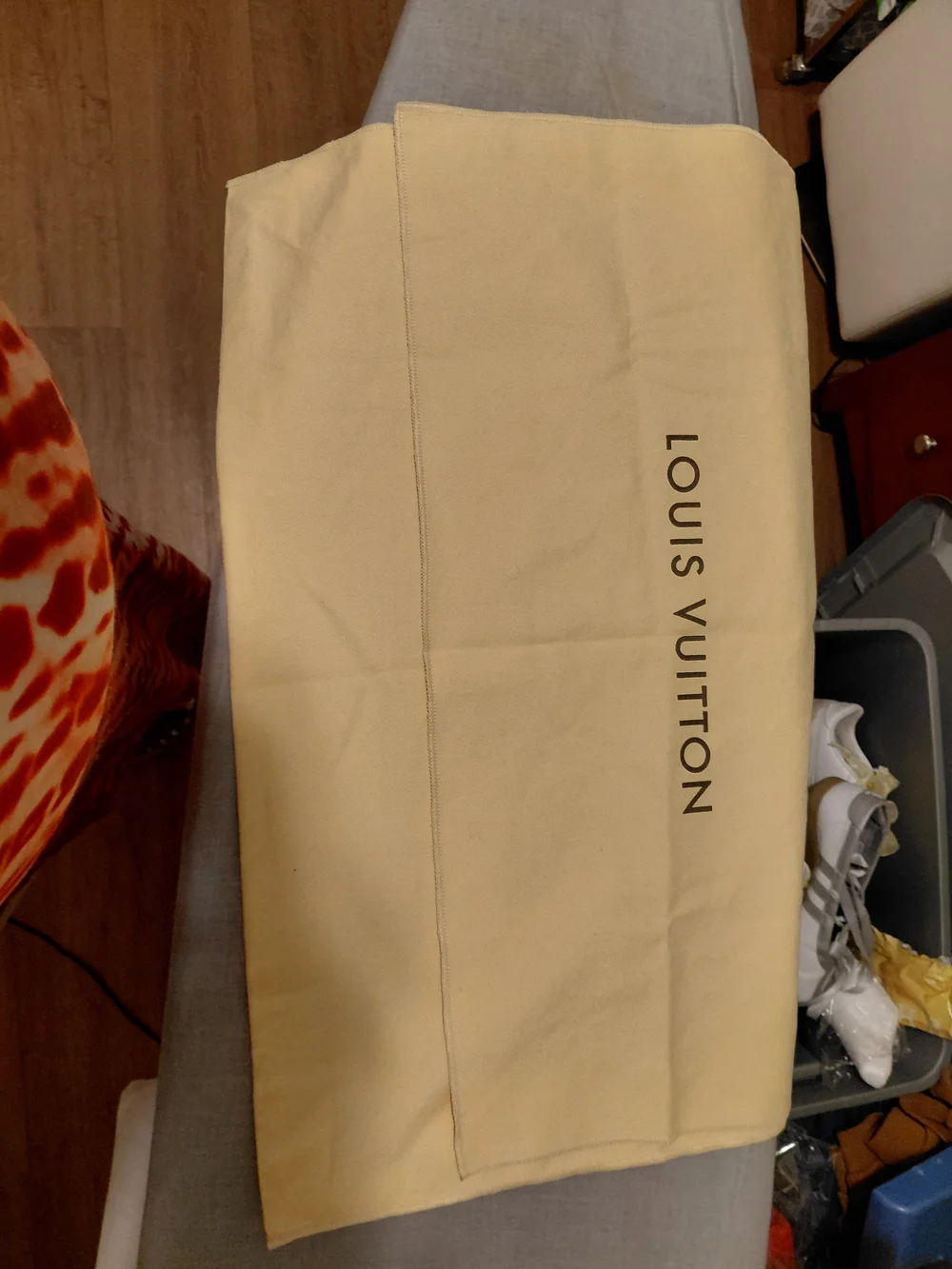 Louis Vuitton Ivory Canvas Dust Bags